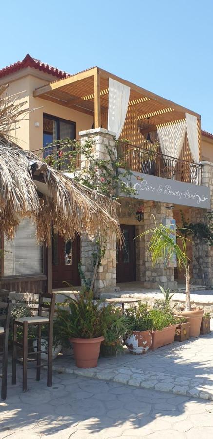Vista Al Mare Luxury Apartments Gialova Eksteriør billede